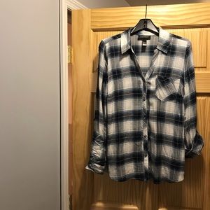 Wendy bellissimo button down long to 3/4 sleeve